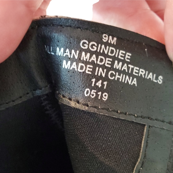 Guess Snake Print Booties - Picture 8 of 8